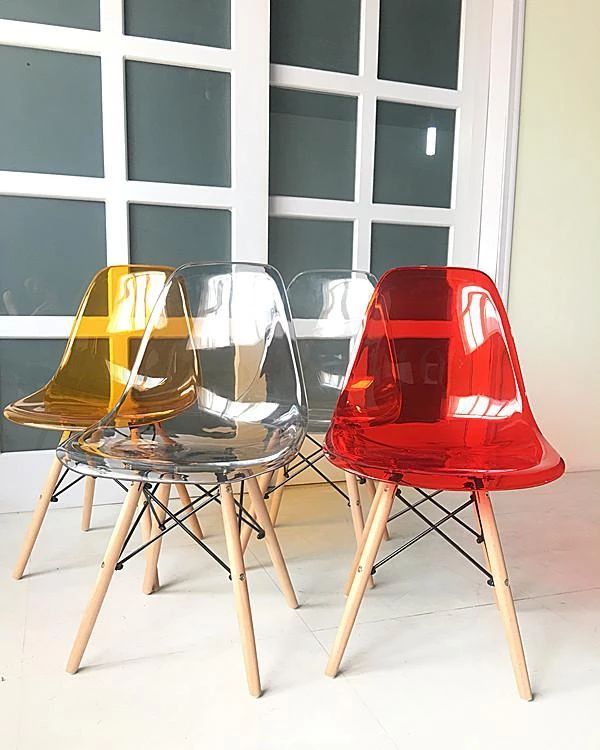 EAMES Acrylic  MODERN PLASTIC CHAIRS WITH WOODEN LEG EAMES CREATIVE HOME AND OFFICE USE EAMES CHAIR