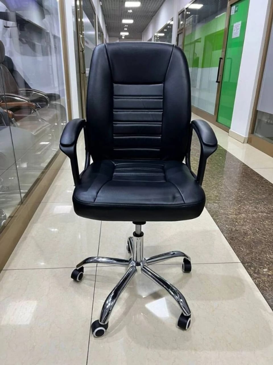 Orthopedic Secretarial Office Chair Office Chair With Mesh Swivel Chair Orthopedic,Ergonomic Adjustable. BLACK swivel office chair. DON'T MISS OUT ON THIS CLEARANCE SALE