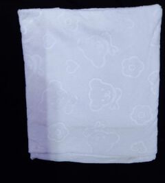 Premium 100% Pure Cotton Baby Bath Towels – Ultra-Soft, High-Absorbency Non-Hooded Essentials