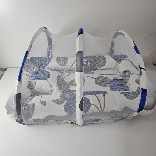 Premium 3-in-1 Baby Co-Sleeper Bassinet – Portable Nest with Integrated Mosquito Net & Matching Pillow