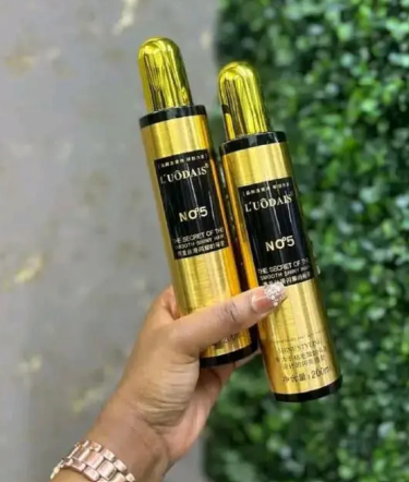 Luodais  Curly Keeper, Hair Spray & Hair Serum + FREE detangling wig comb Essential Oil For Women's Human Hair Wigs, Weaves Fragrance, Repair & Nourish Set Hydrating & Repairing Curly Hair