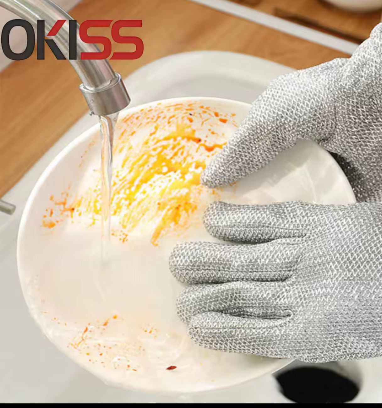 CLEANING GLOVES. A Pair of Magic Steel Wire Cleaning Gloves Household Dishwashing, Designed with a textured, non-slip grip and is durable enough to scrub dishes, pots, and pans without damaging hands.