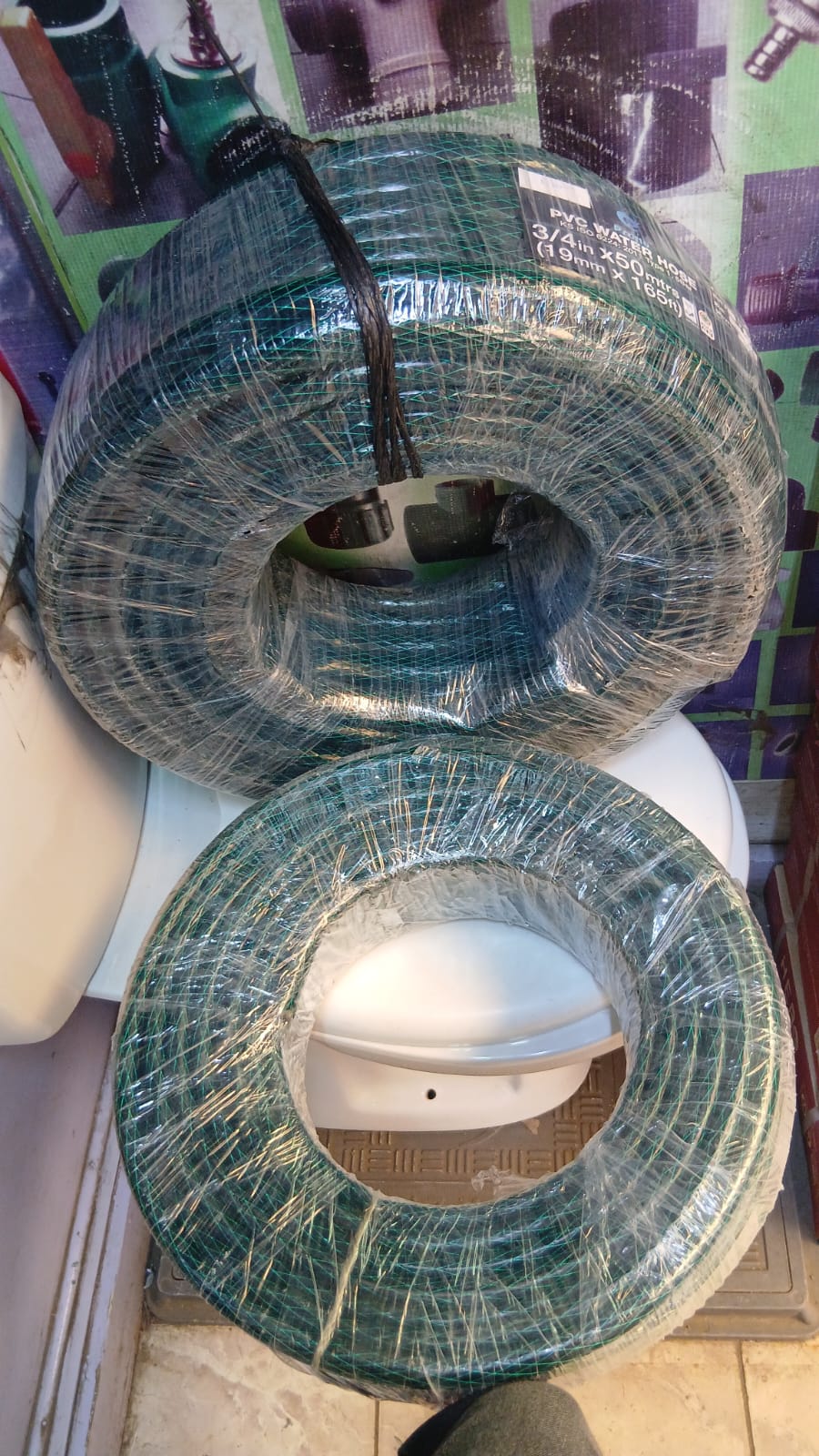GARDEN HOSE PIPE. Braided Water Delivery Pipe, With its no chemical content, this versatile device enables safe and hassle-free usage.
