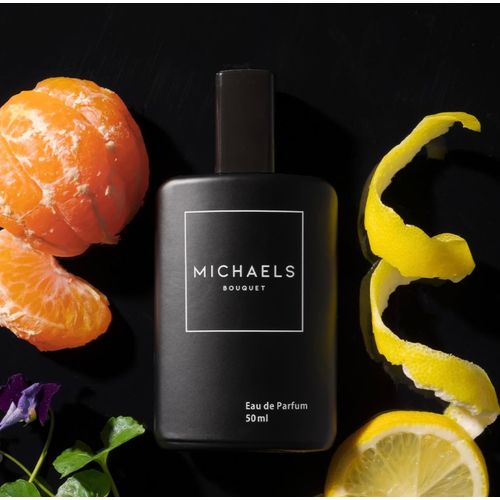 Michaels Bouquet black 1 *Sauvage by Dior*,long lasting perfume that can last upto 72 hours with a very nice masculine smell