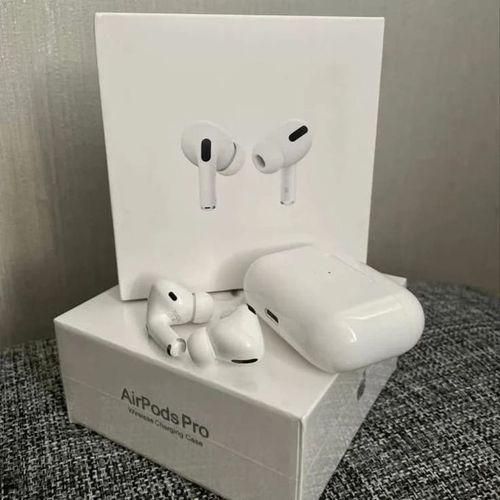 Apple Airpods pro bluetooth earpods,has an active noice cancellation, can withstand power for upto 5 days standby