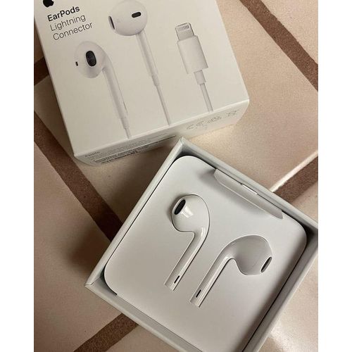 Apple Original Airpods for iPhone Wired with Lightning Connector Headsets Earpods/Earphones/Headphones for iPhone 14/14 Plus/14 Pro/14 Pro Max/13/13 Pro/13 Pro Max/13 Mini/12 Pro Max/12 Pro/12 /12 Min