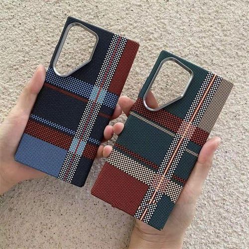 Luxo Carbon Fibre Tribal Magnetic Case With MagSafe For Samsung Galaxy S22 Ultra – Stylish, Durable, And Ultra-Protective Design