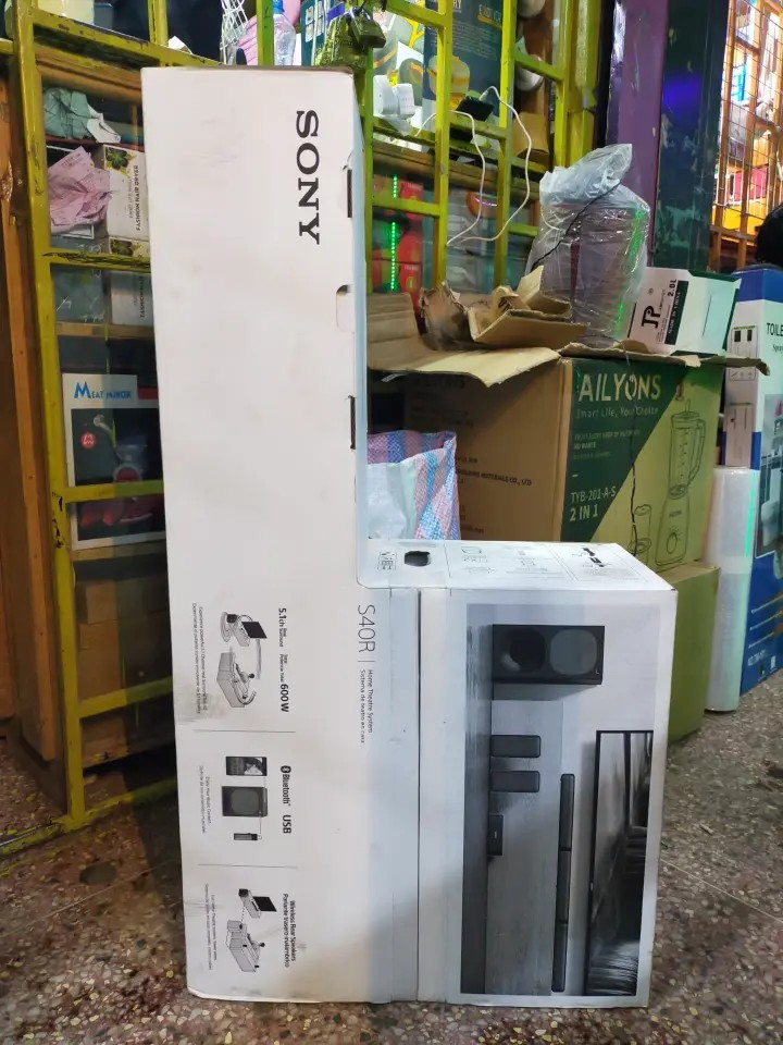 Sony HT-S40R Real 5.1ch Dolby Audio Soundbar for TV with Subwoofer & Wireless Rear Speakers, 5.1ch Home Theatre System (600W, Bluetooth & USB Connectivity, HDMI & Optical Connectivity