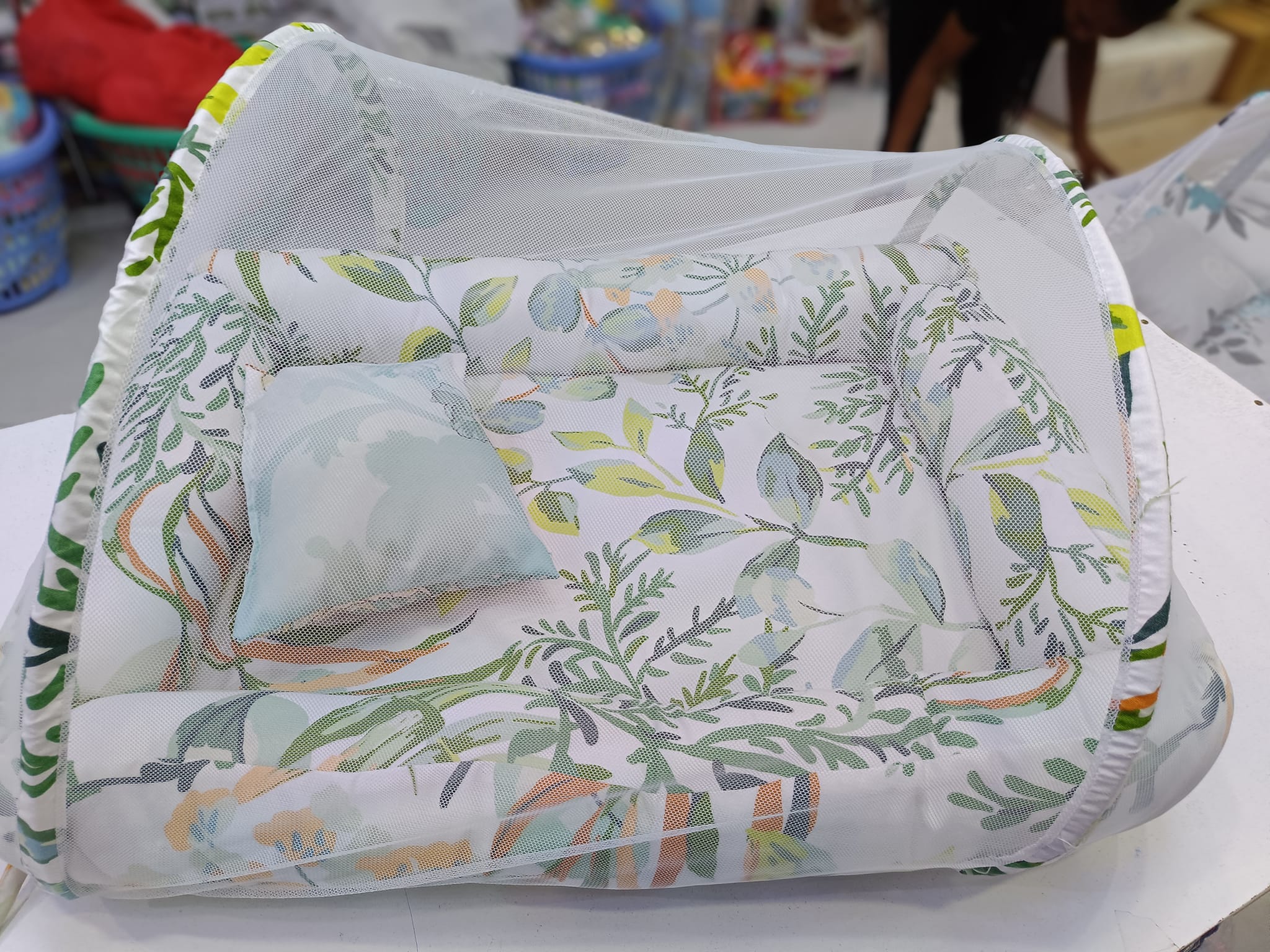 Generic Foldable Baby Nest & Co-Sleeper with Comfortable Pillow and Protective Mosquito Net – Portable Newborn Bed for Safe Sleeping and Travel