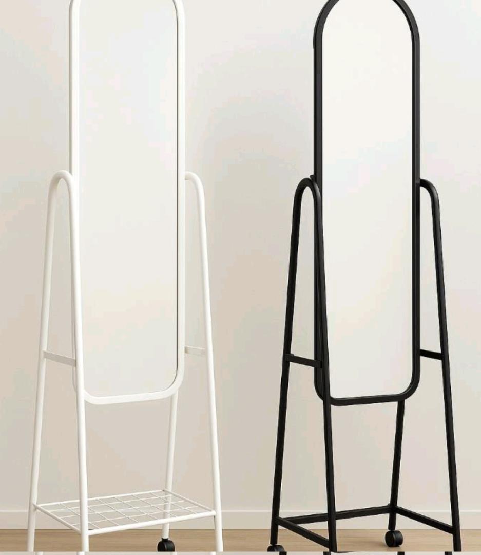 Classic Free standing adjustable Dressing mirror