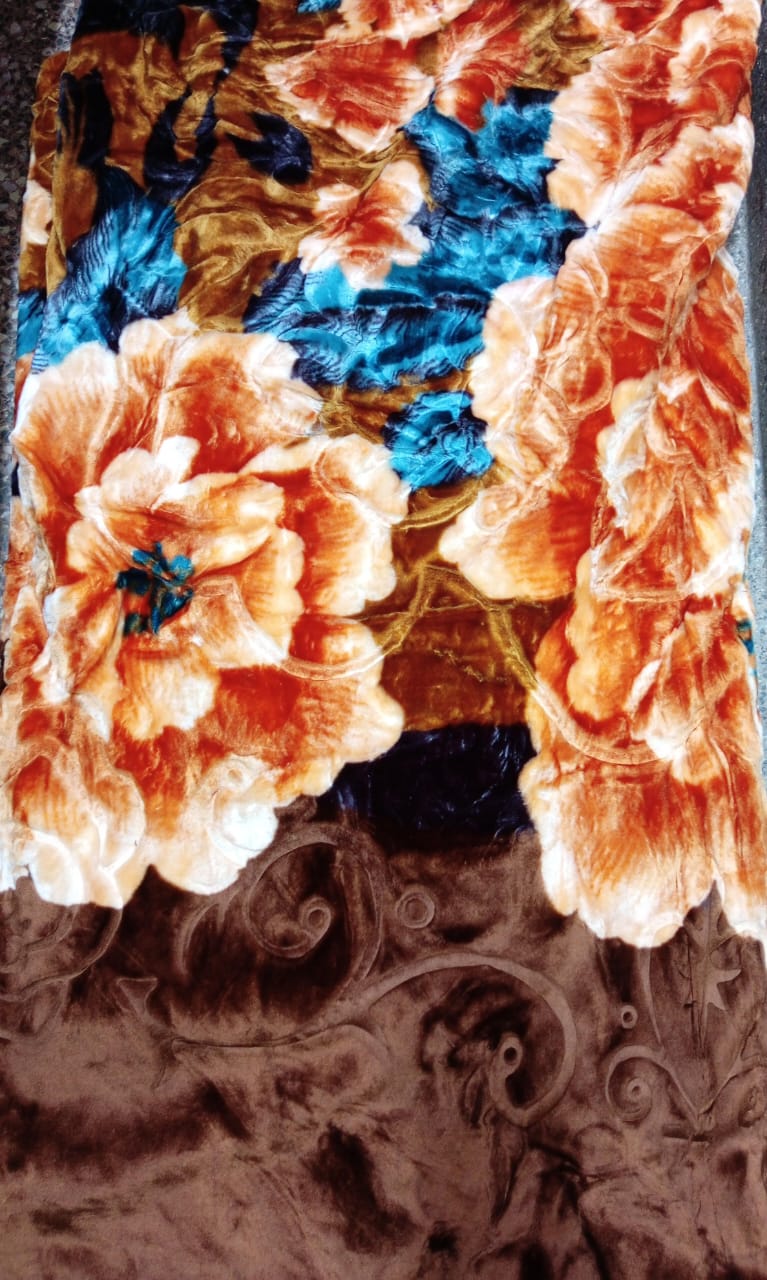 Heavy Blanket Soft & Warm -So Beautiful Crafted from ultra-soft and durable microfiber fabric and finished with beautiful edges. This  was designed with your comfort in mind. It is portable and there