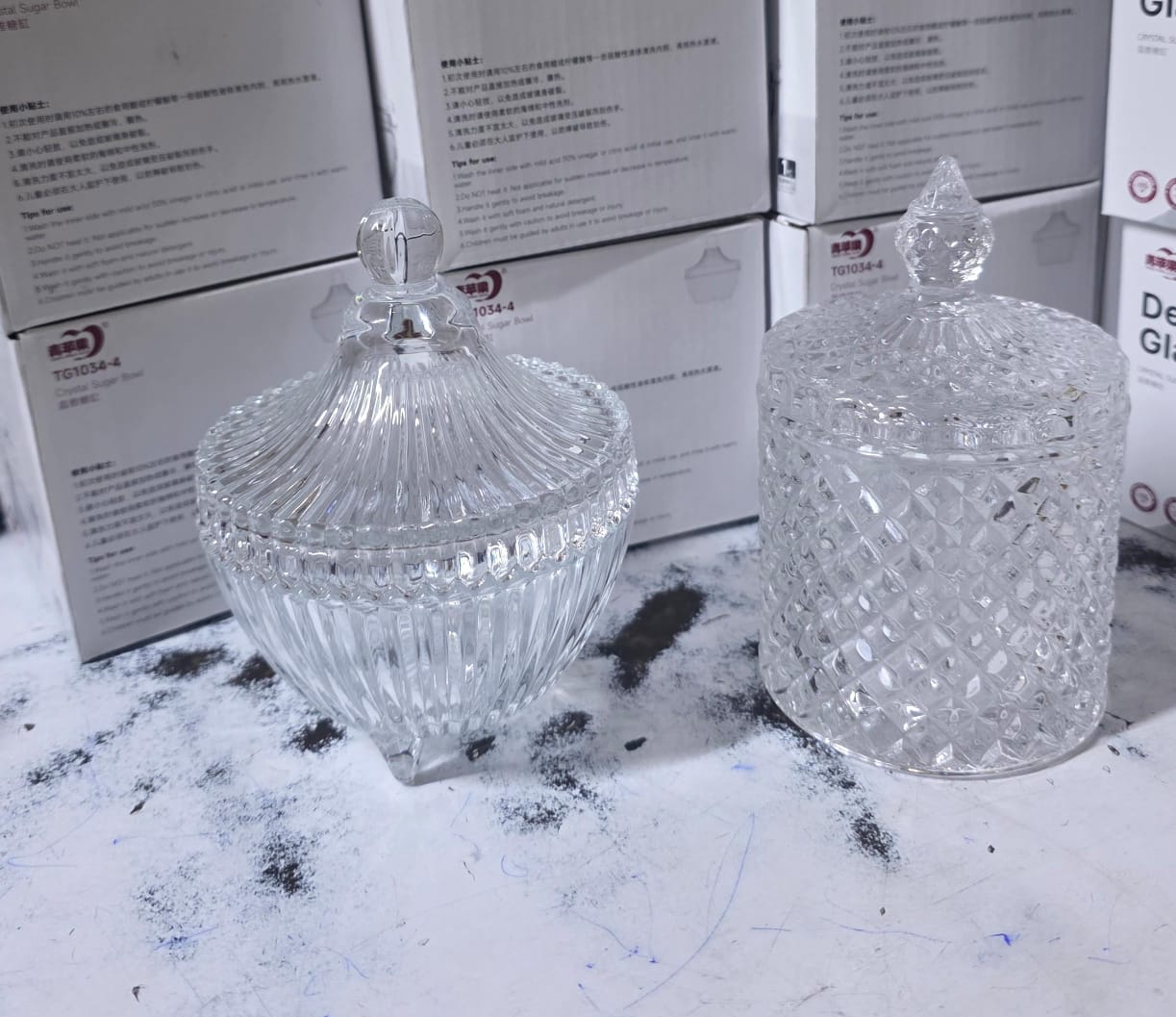 Sugar dish assic design with faceted cuts makes this candy bowl sparkle and shine elegantly. The treats inside will look too good to resist.This classic sugar bowl is a lovely housewarming gift to wel