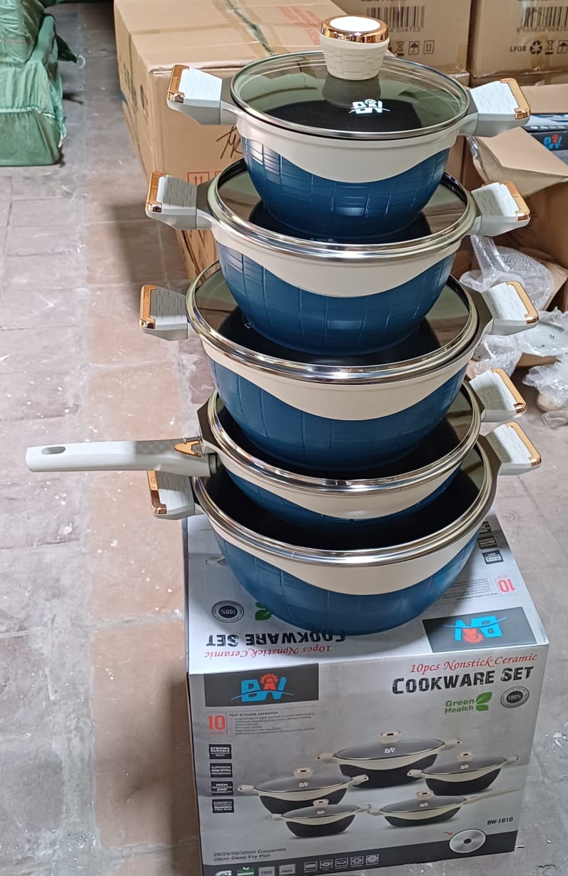 10PCs Non-stick Ceramic Cookware Set   This versatile cookware set meets all your cooking needs with its variety of pot sizes, making it perfect for preparing a wide range of delicacies. Whether you'