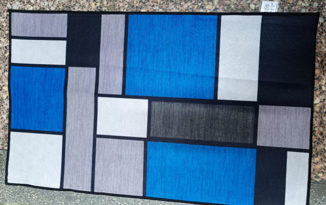 45 * 75 CM HIGH QUALITY 3D DOOR MAT  . Diatom mud material: Diatom mud floor mats contain diatomaceous earth, which has strong water absorption properties and can quickly absorb surface moisture. It d