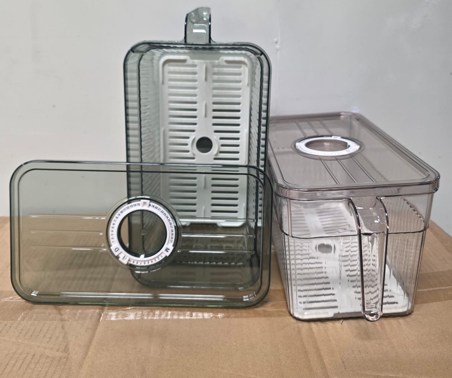 Fridge storage containers Made of high quality plastic, Food safe BPA free material, no odor, translucent, reusable, stackable. Easy access to your stored stuff, help to make your life easy and organi