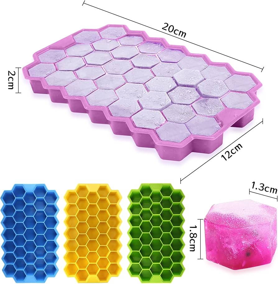ice cube maker This is a 37 Grid Space Saving Ice Cube Maker. You can now create a large number of ice cubes that you store inside the ice tray itself as you freeze. Using our ice cube maker tray, you
