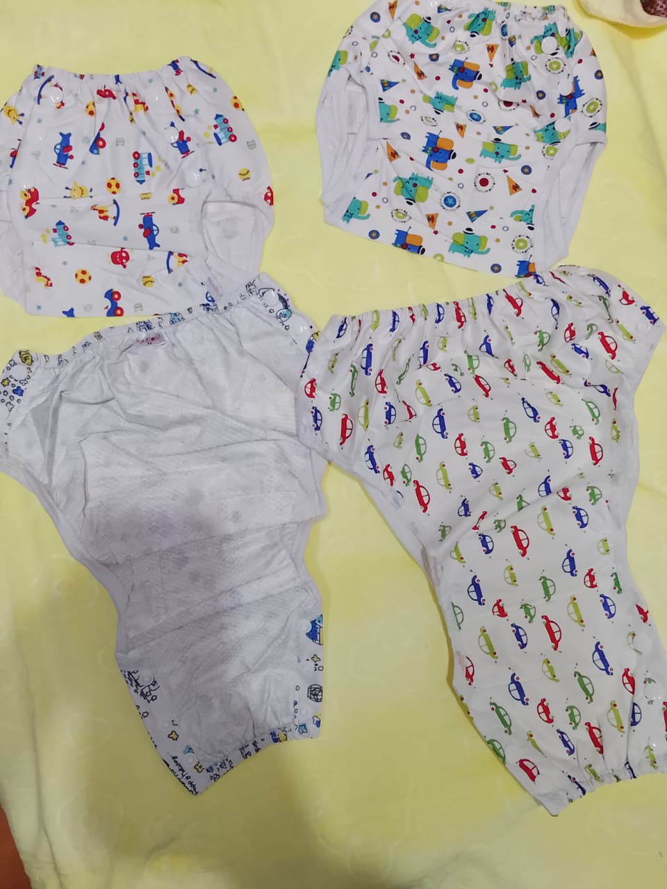 Wet pants 1 pcs Make potty training easy and comfortable with these soft, reusable cotton training pants.Encourages awareness of dryness and readiness for potty use