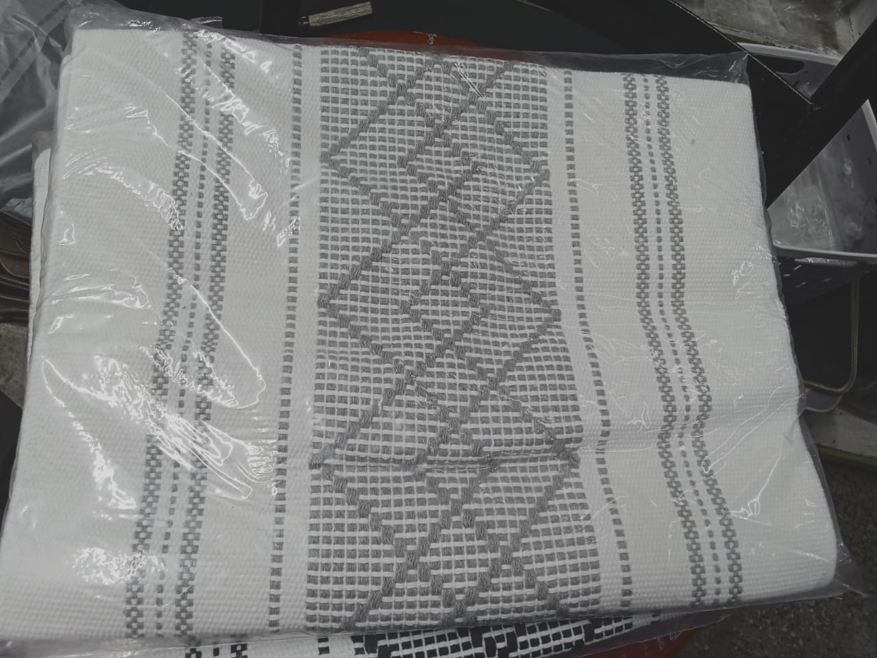 35*210cm Runner Material: Cotton/ Linen Modern Braided Table Runner Elegant Dining Table Decor