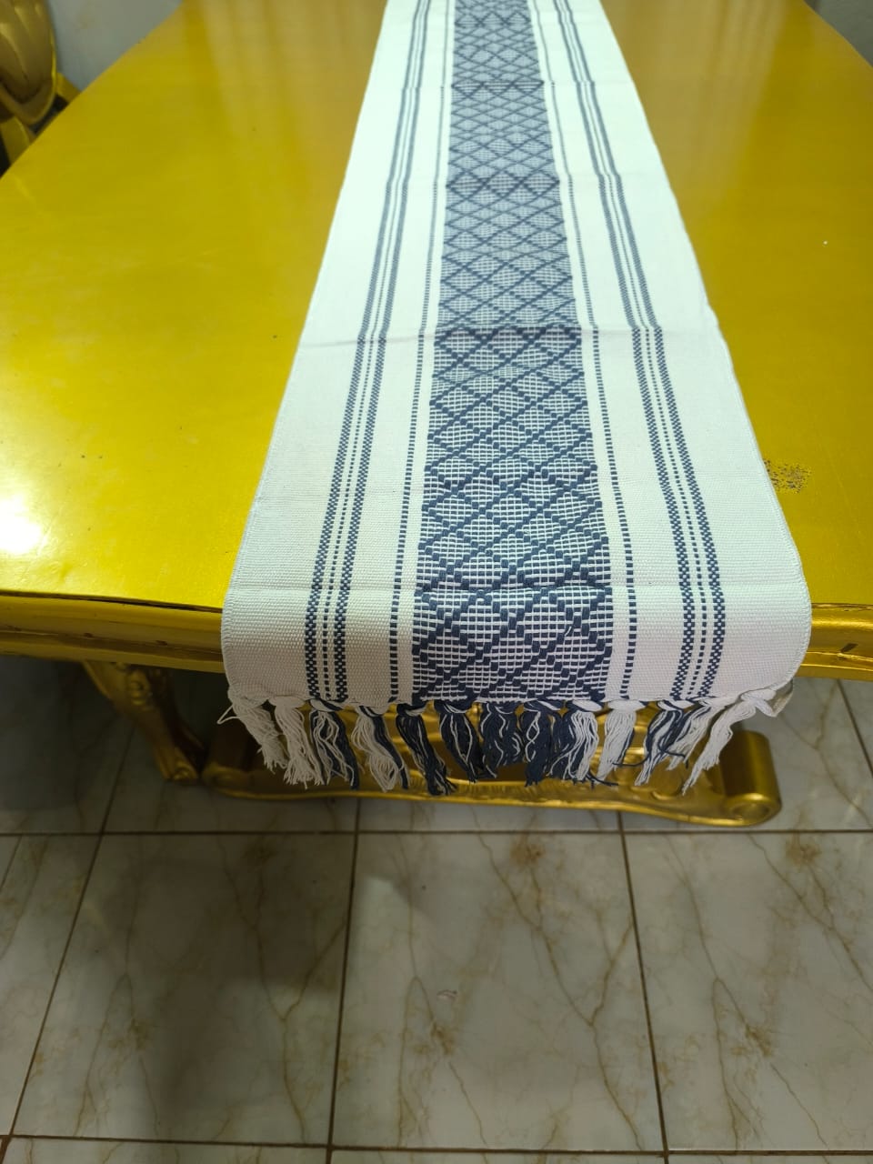 Tufted high quality table runner Size 30*180 cm for a 6 seater made of cotton blend with a wooven design that is stylish and gives a vintage vibe