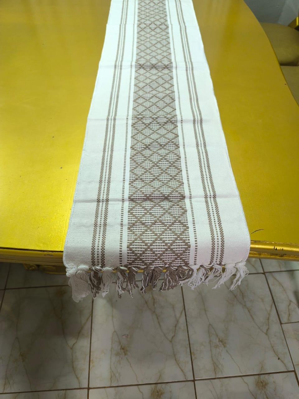 Tufted high quality table runner Size 30*180 cm for a 6 seater made of cotton blend with a wooven design that is stylish and gives a vintage vibe