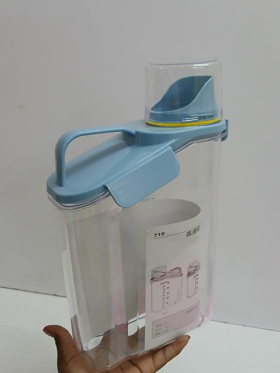 High quality Acrylic Airtight cereal container , Capacity.''2500ml , Colours GREEN Lid and BLUE  Lid