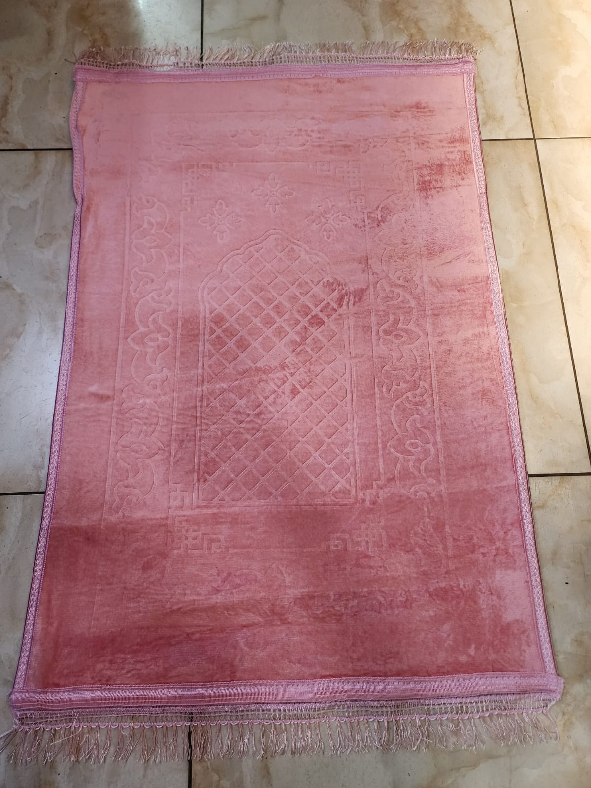 Velvet Islamic Prayer Mat - Soft & comfortable Size: 80 × 120cm