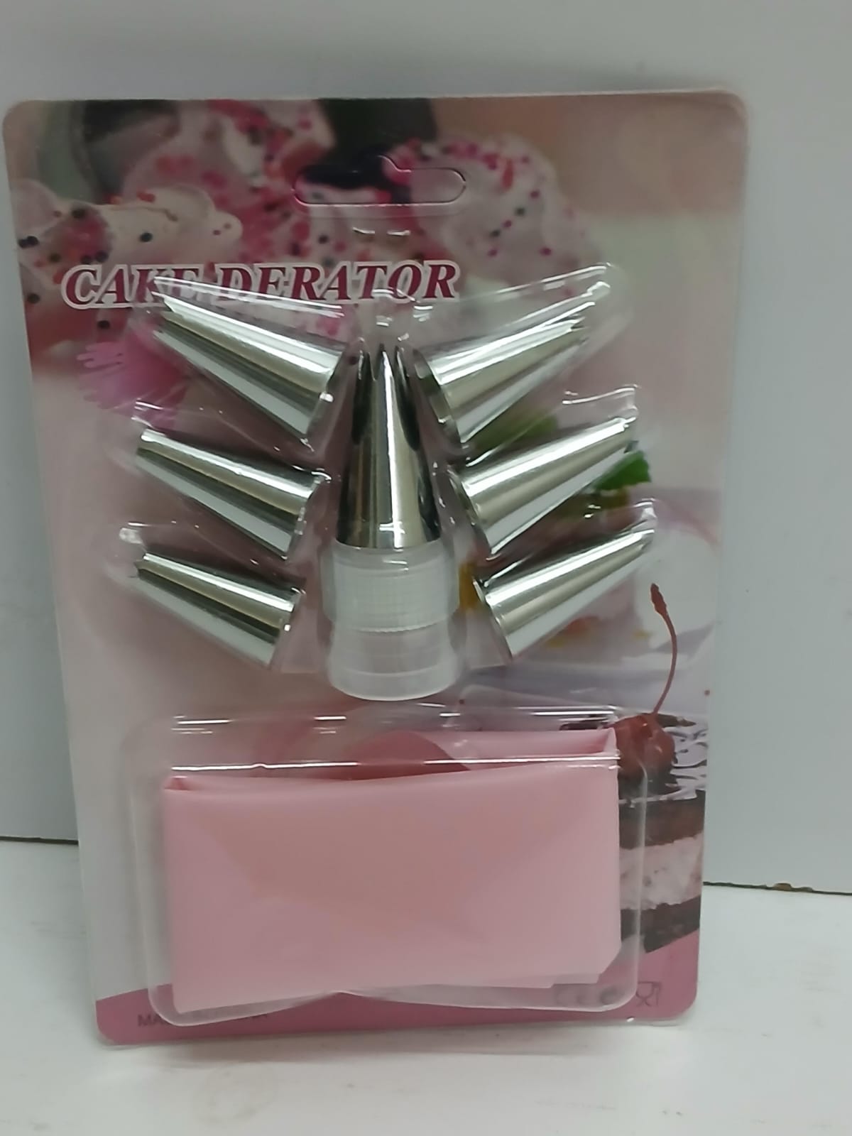 Multifunctional Cake decorating tools, Material: Silicone pastry bag with stainless steel Cake mouth, pipping bag, funnels with and without knife