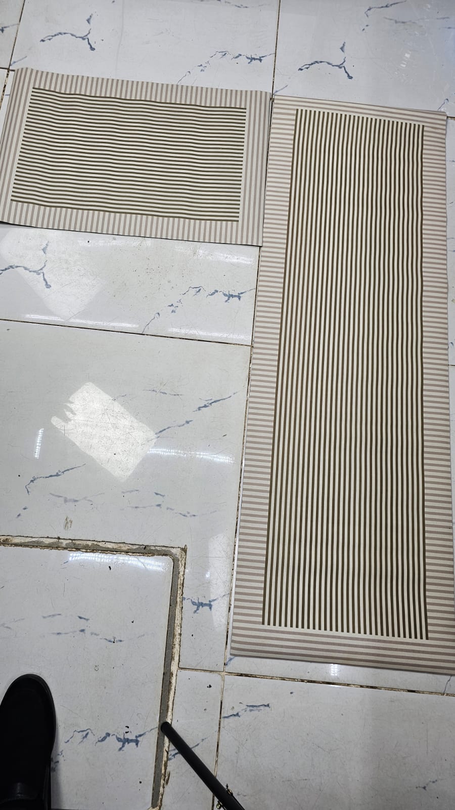 2pc Super Absorbent Kitchen Mat.,➖SOFT Skin friendly➖Rubber anti slip➖Easy to clean➖Can be used in kitchen, bathroom, bedroom and balcony