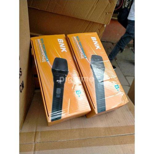 Bnk B1 Professional Wired Microphone