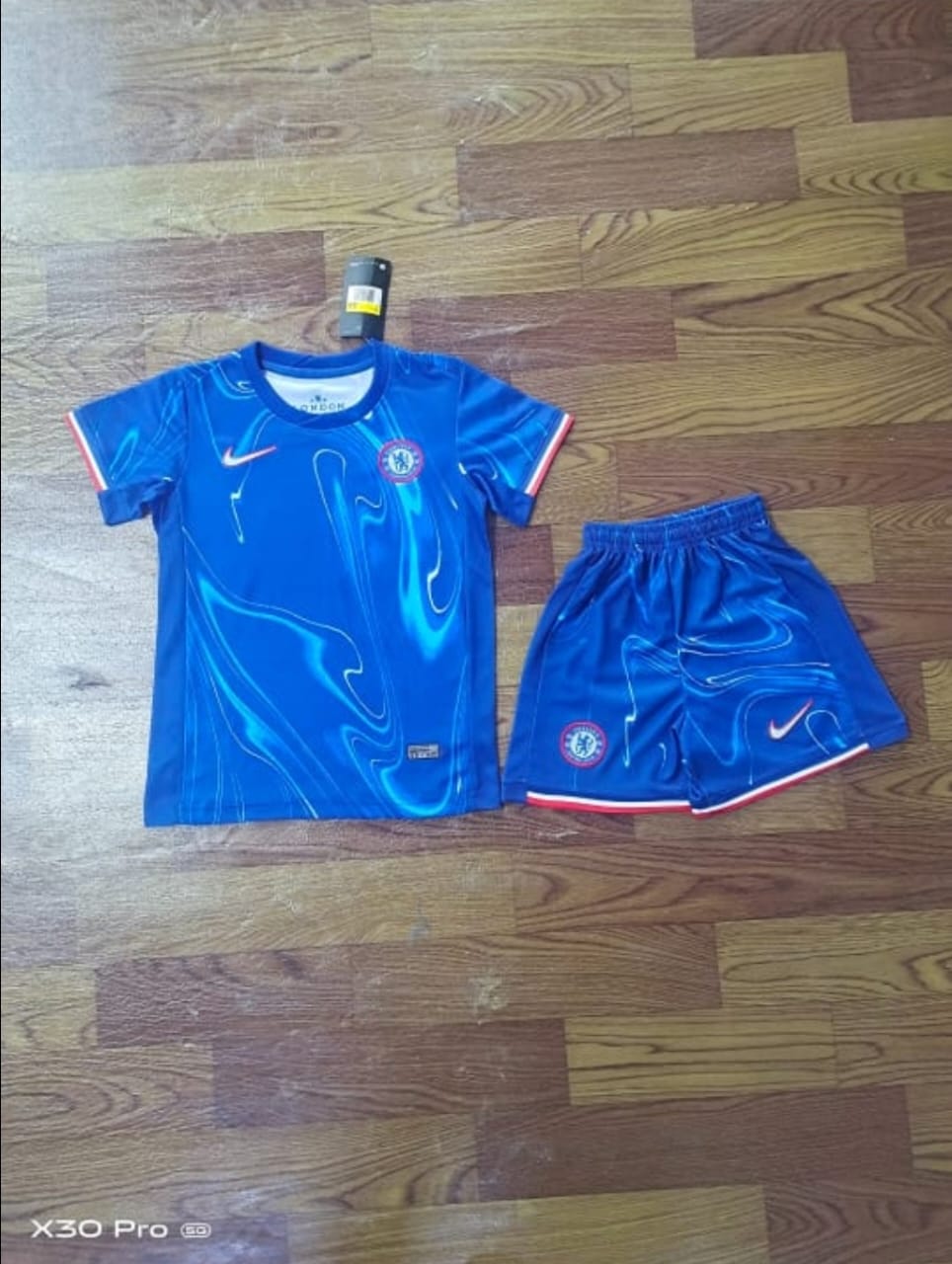 NEW ARRIVALLS!!! Chelsea Home Kids Football Jersey Set/ Kid's Jersey