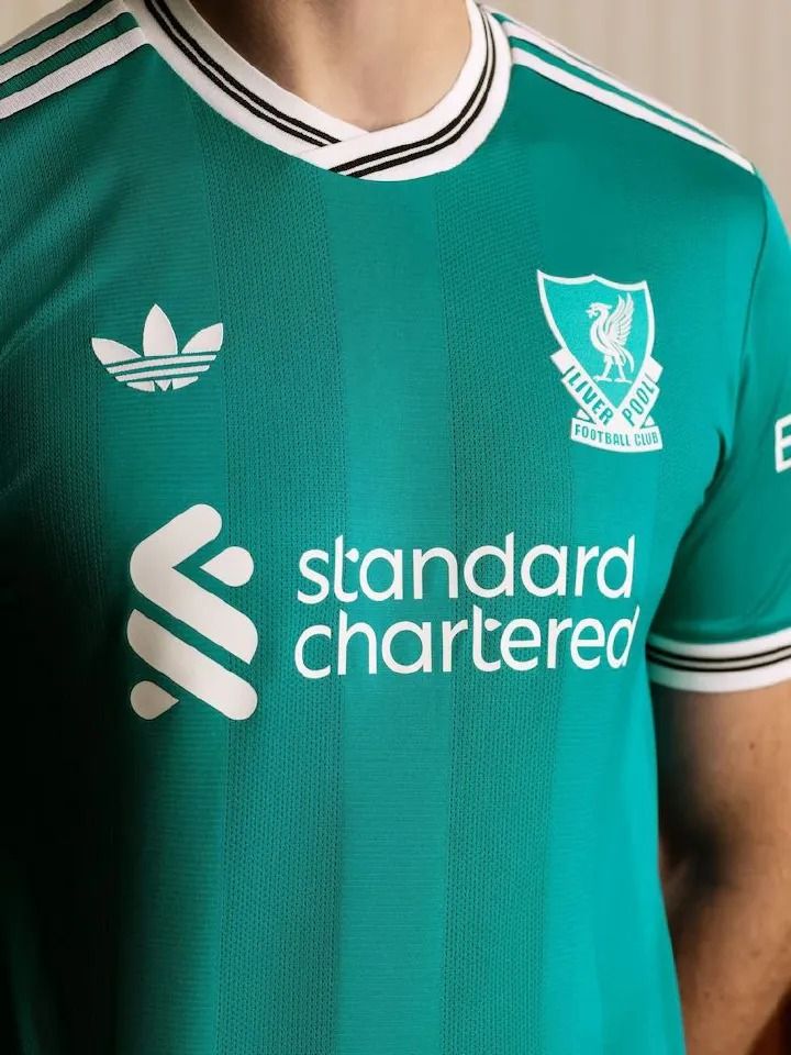 Liverpool 25/26 Third Kit Green Jersey – Premium Football Shirt | Lightweight, Breathable & Comfortable Sportswear