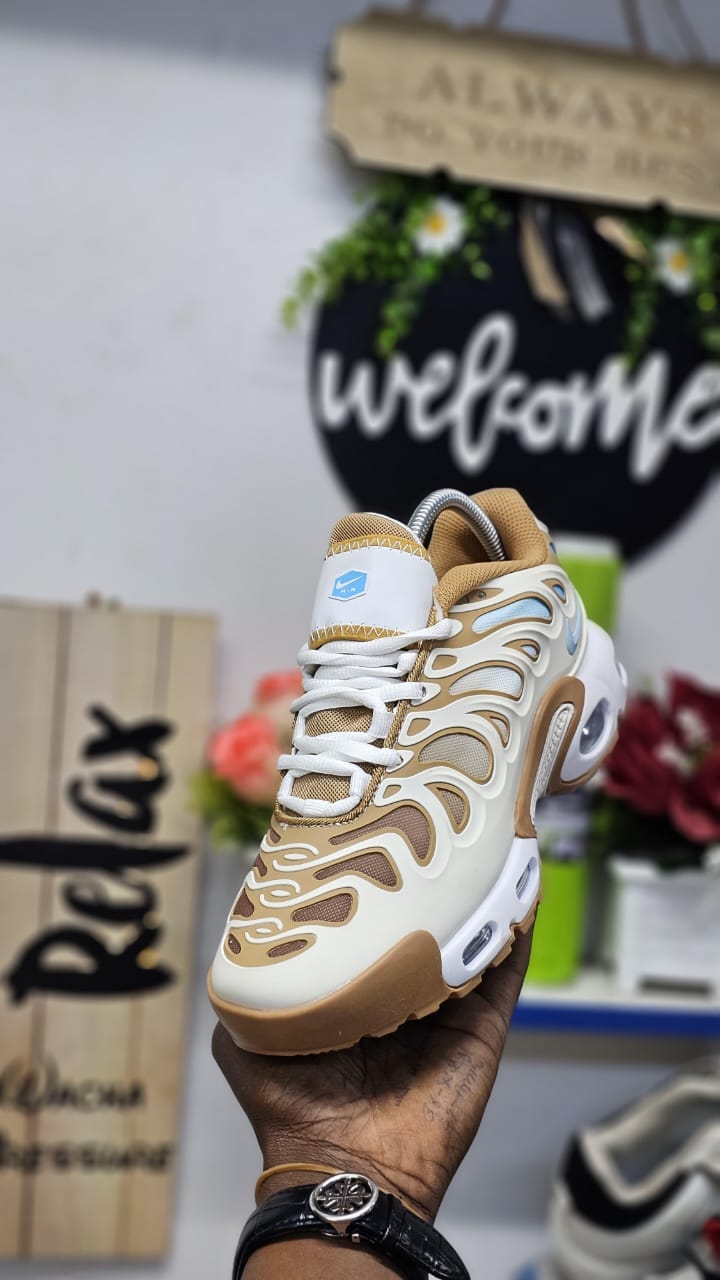 New arrival High Quality Air Max Plus Drift Cream Phantom Cacao New fashion Unisex Sneakers Men shoes Women Shoes