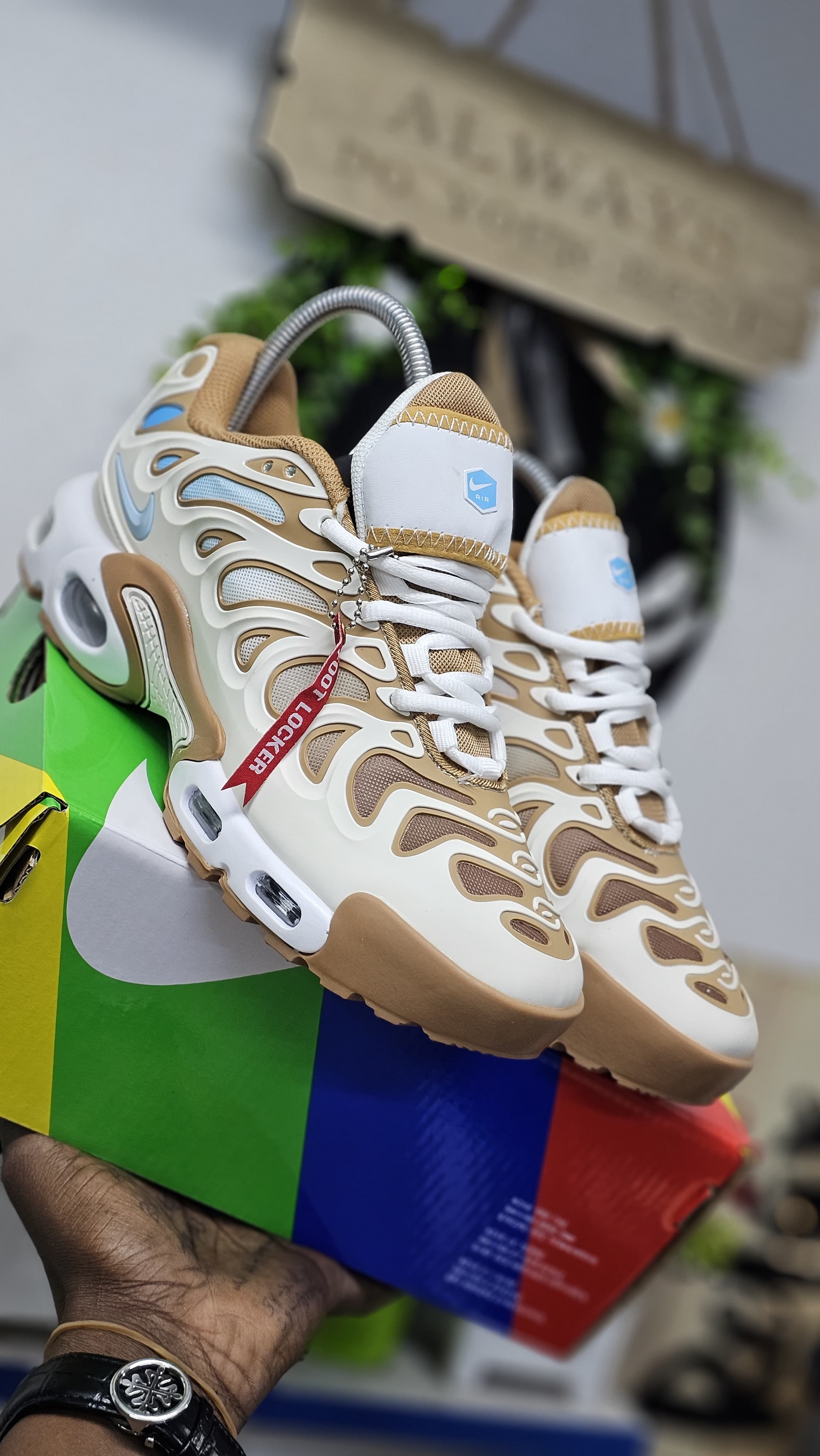 New arrival High Quality Air Max Plus Drift Cream Phantom Cacao New fashion Unisex Sneakers Men shoes Women Shoes