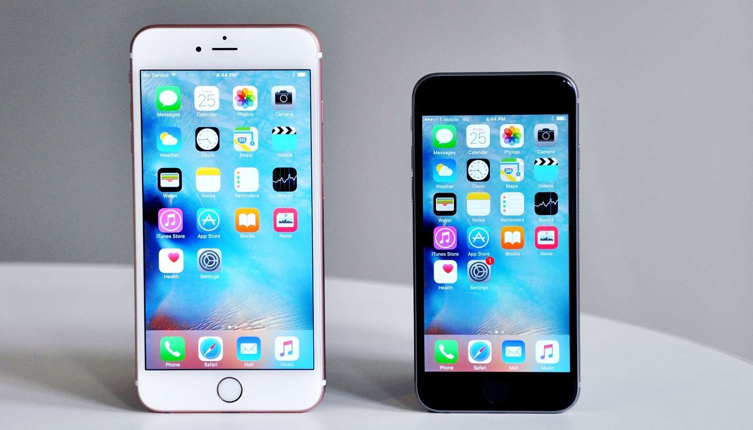 REFURBISHED IPHONE 6S PLUS 64GB ROM DISPLAY 5.5 INCHES REAR CAMERA 12MP FRONT CAMERA 5MP BATTERY CAPACITY 100% IOS 15