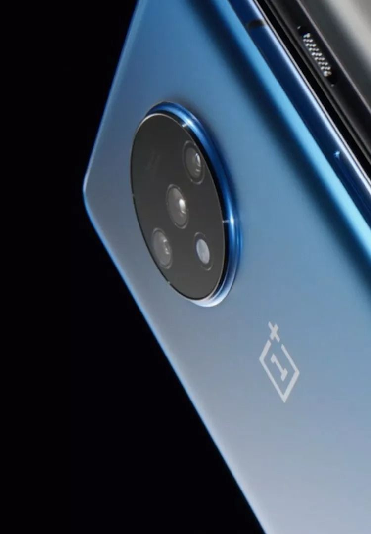 REFURBISHED ONEPLUS 7T 256GB ROM 8GB RAM DISPLAY 6.55 INCHES REAR CAMERA 48MP + 16MP + 12MP FRONT CAMERA 16MP light blue