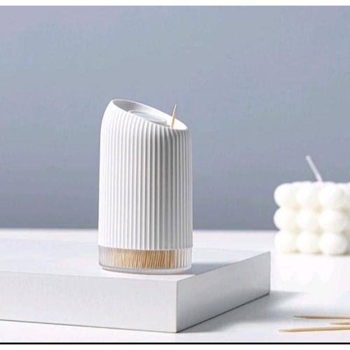 Elegant toothpick holder . Toothpick Dispenser, luxury home decoration for home or restaurant, living room, bedroom, desktop, etc Complements appearance anywhere placed. Durable