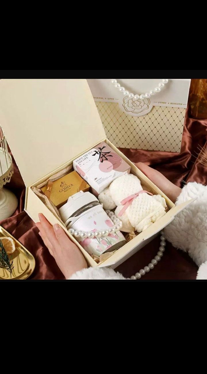 Valentine’s Luxury Gift Set Romantic Valentine Gift Box Valentine Gift Hamper Couple Valentine Gift Set Valentine Gift Box for Loved Ones Luxury Home & Lifestyle Valentine Gift Set Valentine Special .