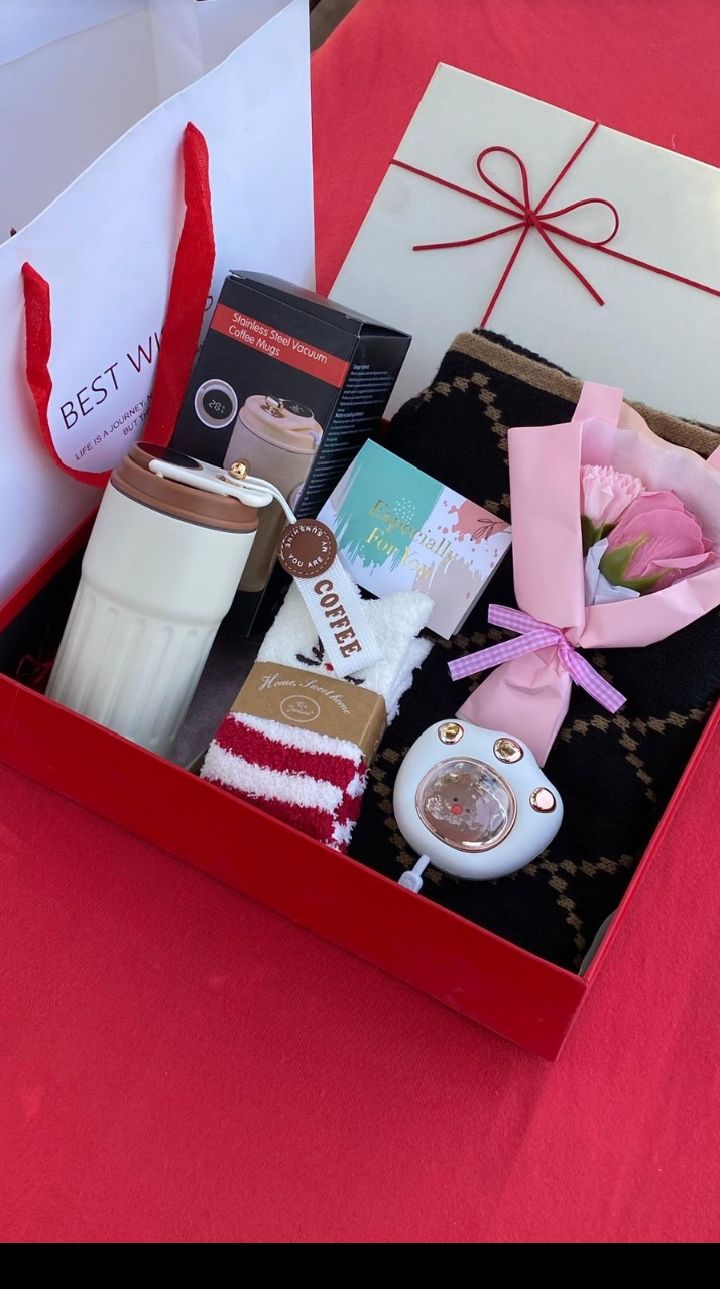 Valentine’s Luxury Gift Set Romantic Valentine Gift Box Valentine Gift Hamper Couple Valentine Gift Set Valentine Gift Box for Loved Ones Luxury Home & Lifestyle Valentine Gift Set Valentine Special .