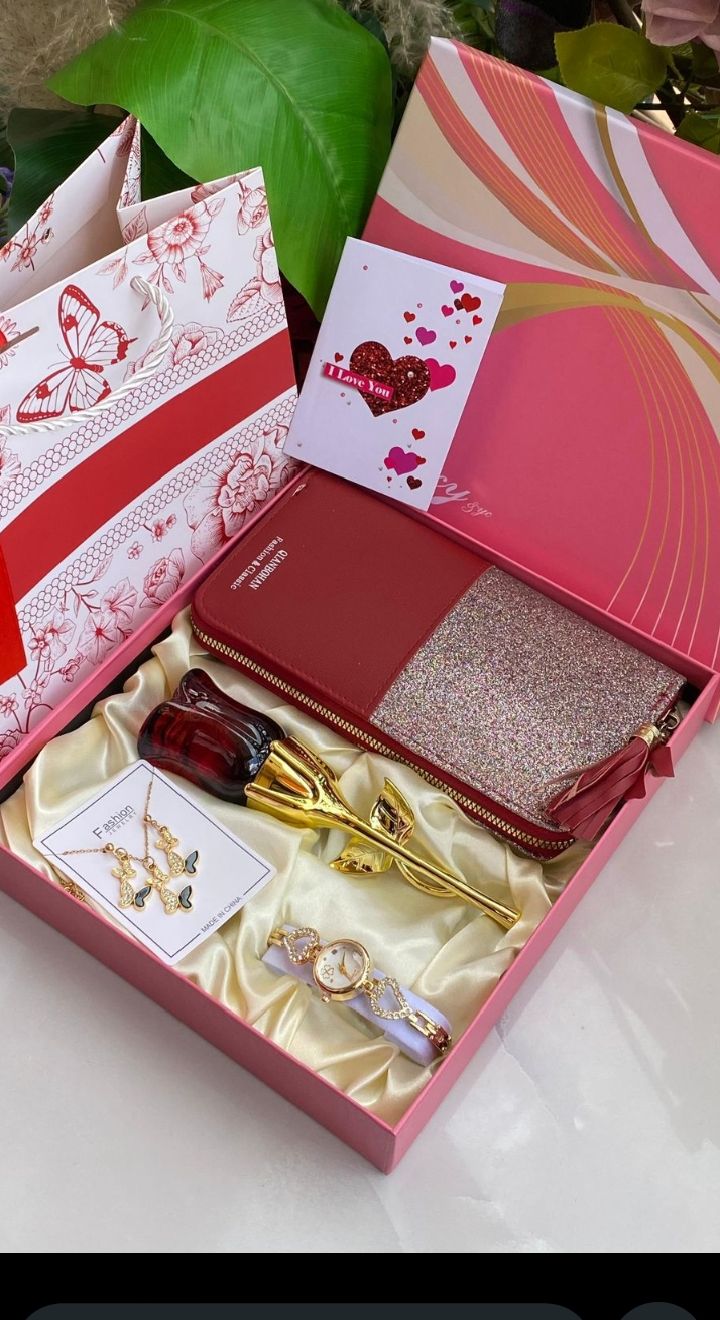 Valentine’s Luxury Gift Set Romantic Valentine Gift Box Valentine Gift Hamper Couple Valentine Gift Set Valentine Gift Box for Loved Ones Luxury Home & Lifestyle Valentine Gift Set Valentine Special .