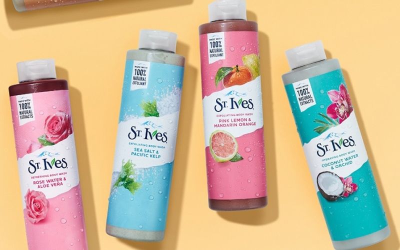 St Ives BODY WASH 450ml Pacific kelp extracts, and 100% natural walnut shell powder, our exfoliating body wash purifies and exfoliates for smooth skin, while cleansing with a sudsy sumptuous lather.