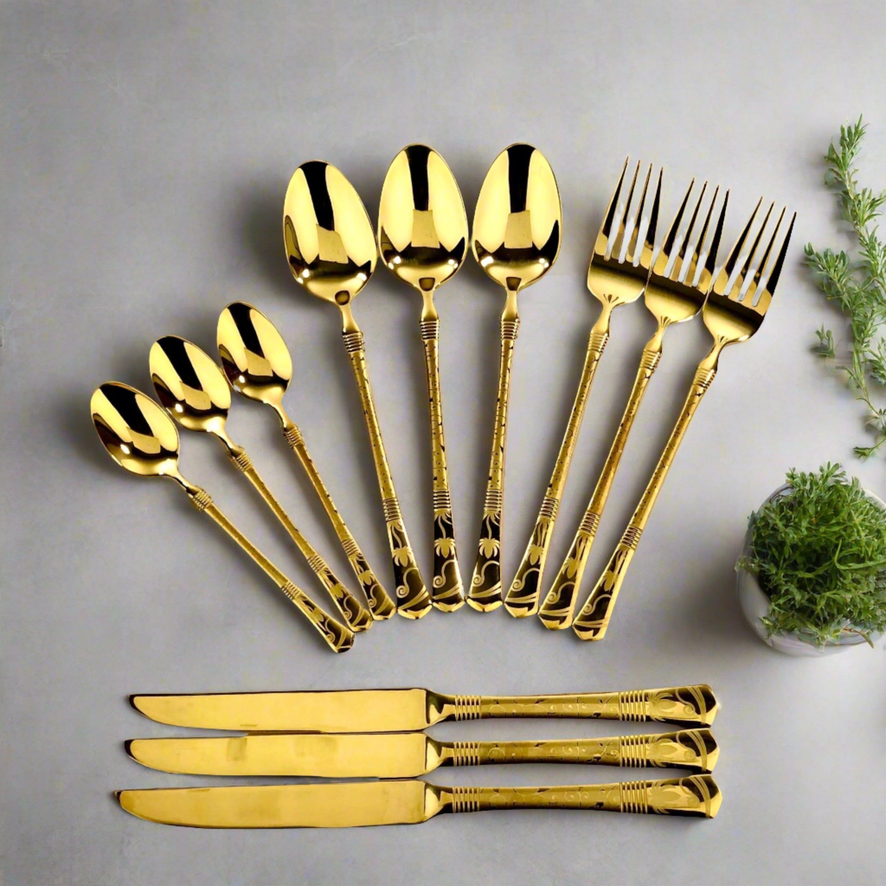 24pcs Heavy Duty Quality Cutlery Sets(GOLD, SILVER) set is inclusive of 6 Dinner Spoons, 6 Dinner Forks, 6 Teaspoons, and 6 Tea Spoons.it is made of stainless steel, which is known for its longevity .