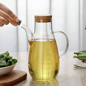 900ml Automatic Oil Dispenser/Pot with Wooden Lid and Handle Leak-Proof Transparent Cooking Oil Bottle for Kitchen, Salad, Vinegar, and Frying use drip-free spout to ensure mess-free dispensing of oil