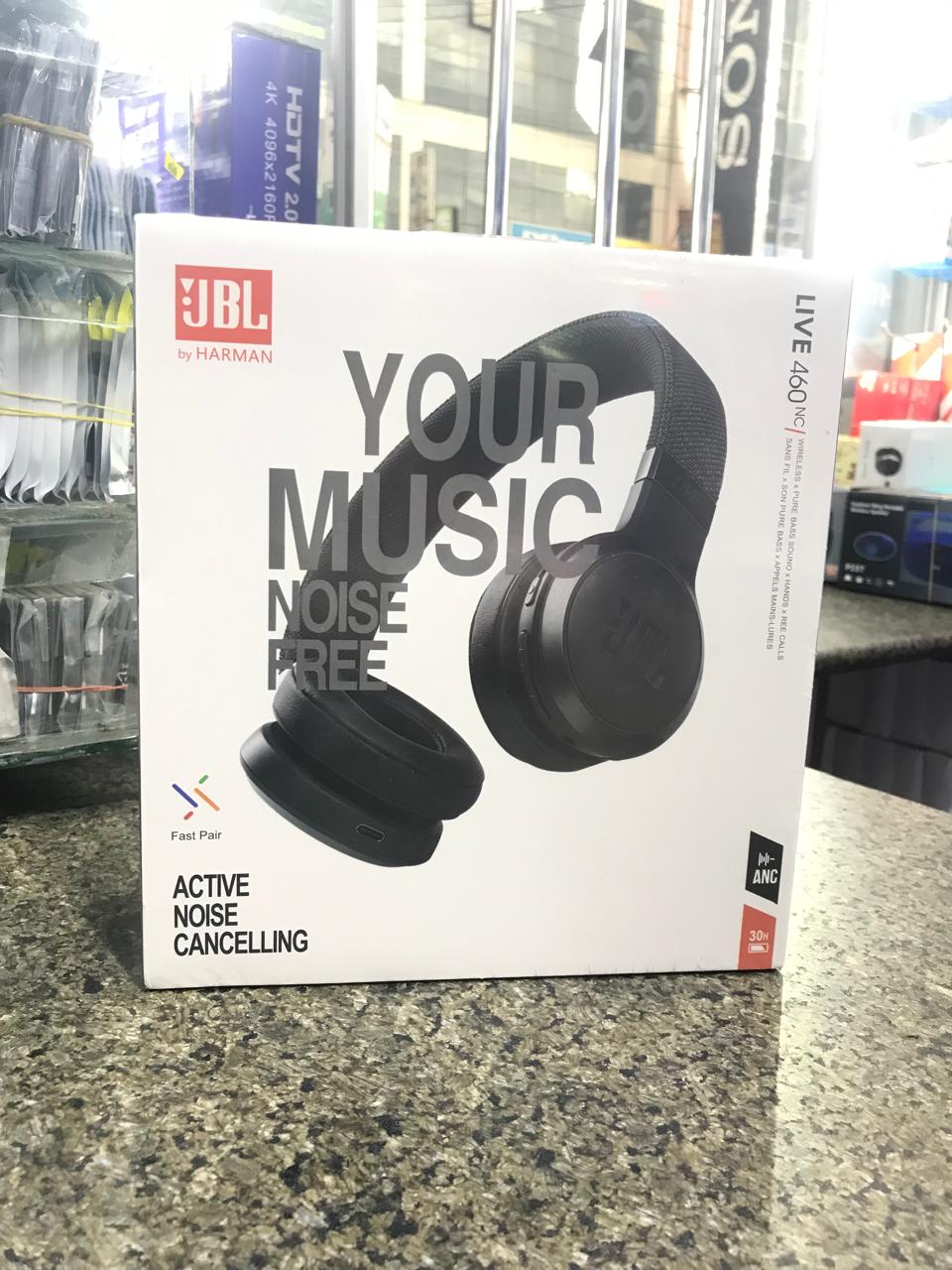 JBL Live 460NC - Wireless On-Ear Noise Cancelling Headphones with Long Battery Life and Voice Assistant Control -