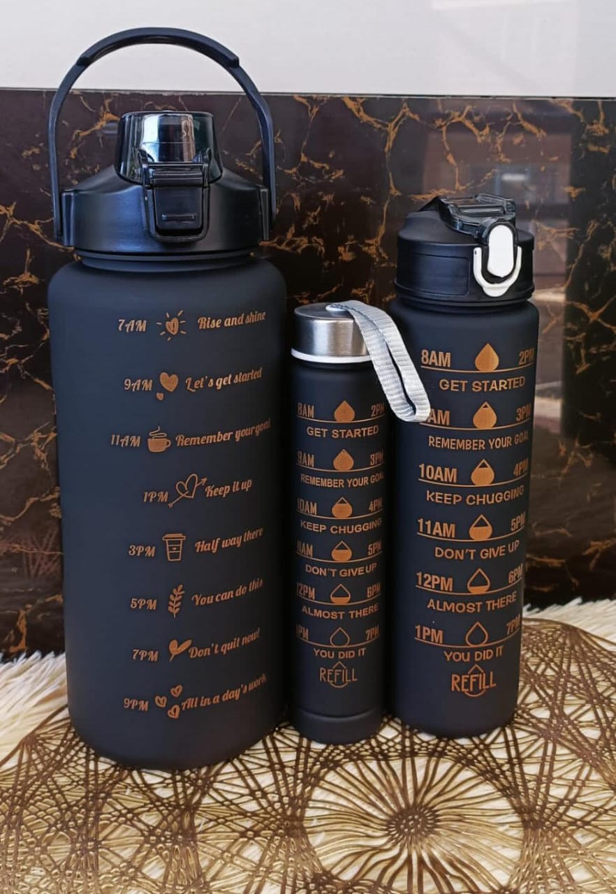 🥳🎉KipFit 3-in-1 Set Water Bottle Motivational Sports Leakproof Bottle (Black).3 piece set of super capacity, press the spring cover and open the cover with one button, convenient and fast.