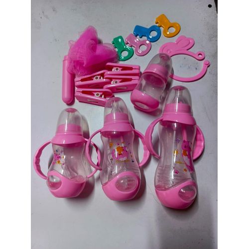 CLEARANCE OFFER Mom Easy Baby Feeding Gift Set Baby Feeding Bottles four bottles