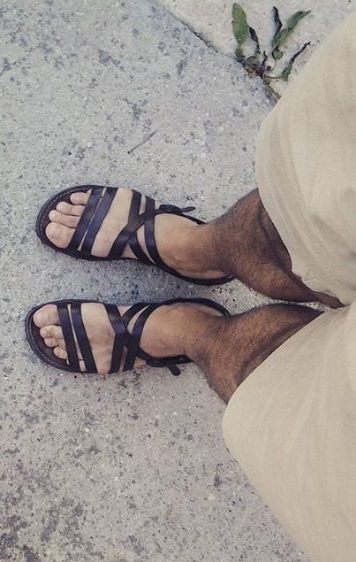 New leather Men's Shoes Slippers Cool Men Cork Flip Non-Slip Beach Sandals Slippers Dad Casual fashion Boy's Inside and Outside Birthday Household Shoes Durable Shoe Slippers