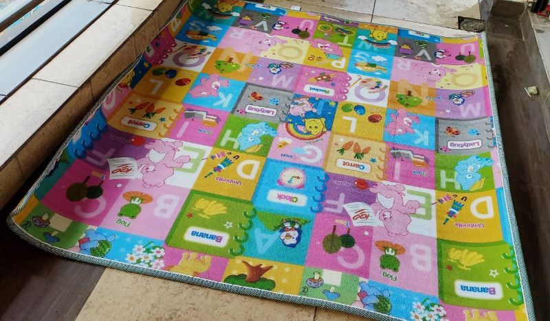 Kids Creativity Playmat TO boost faster learning and cultivates creativity.  Material ; vinyl(waterproof)
