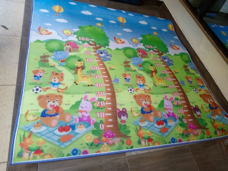 Kids Creativity Playmat TO boost faster learning and cultivates creativity.  Material ; vinyl(waterproof)