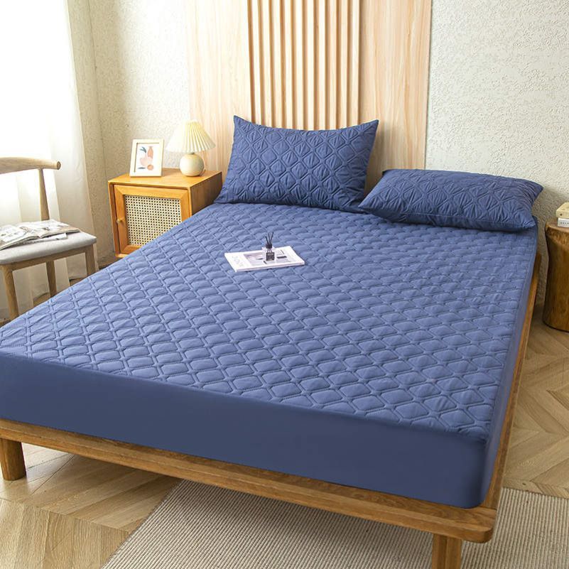 RESTOCKED QUILTED WATERPROOF MATTRESS PROTECTOR Use: Hotel,Hospital,House