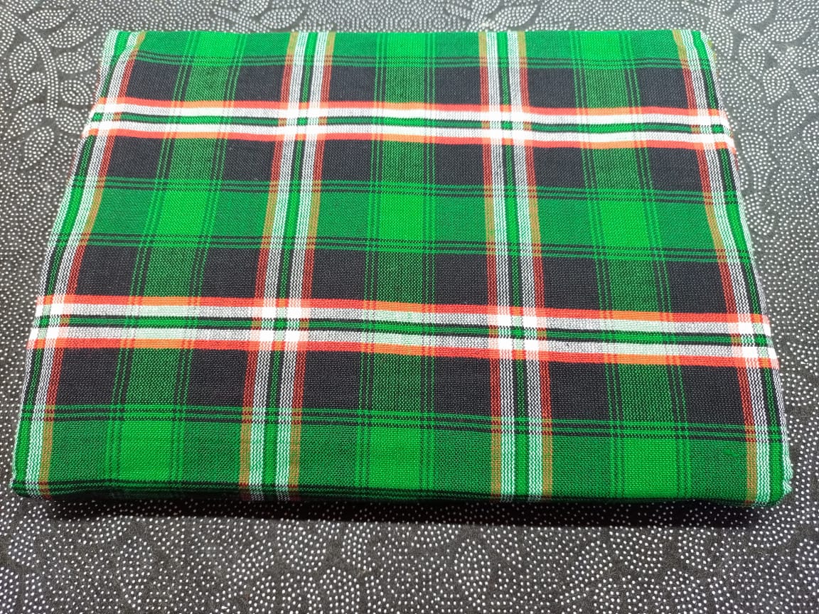 KR Maasai Shuka (4x6) Authentic Kenyan Souvenir & Best Gift for Cultural Elegance